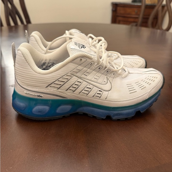 Nike Air Max 360 Sneakers - Picture 2 of 5